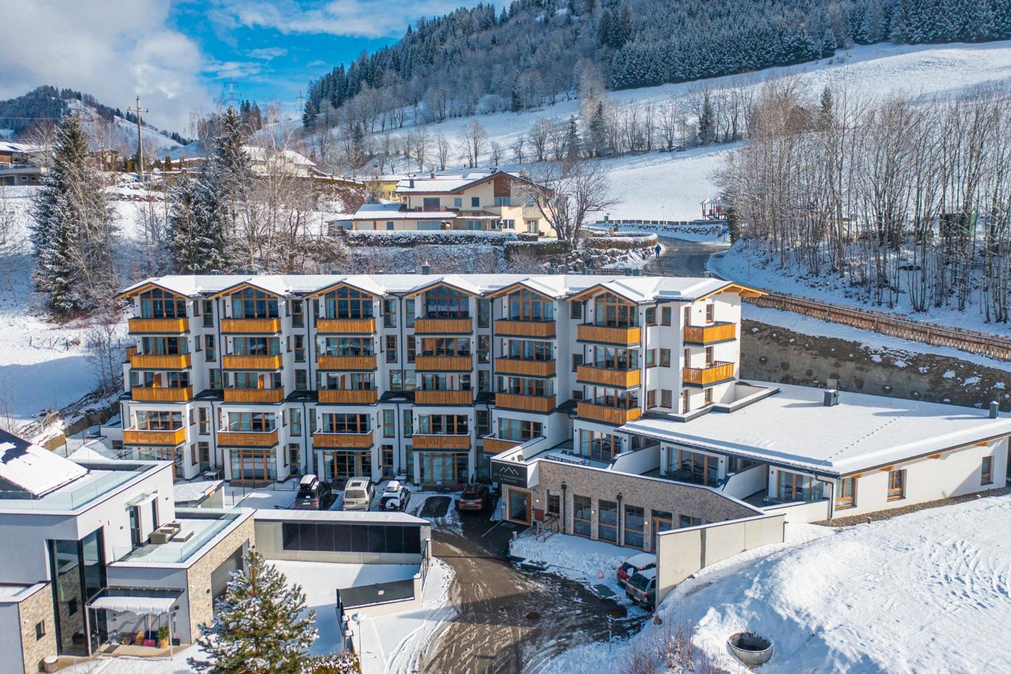 Hotel Alpendorf Ski- & Sonnenresort By Alpentravel Sankt Johann im Pongau Exterior foto